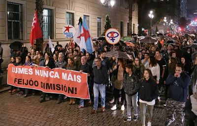 17-10-16 LumesNuncaMaisVigo06.jpg